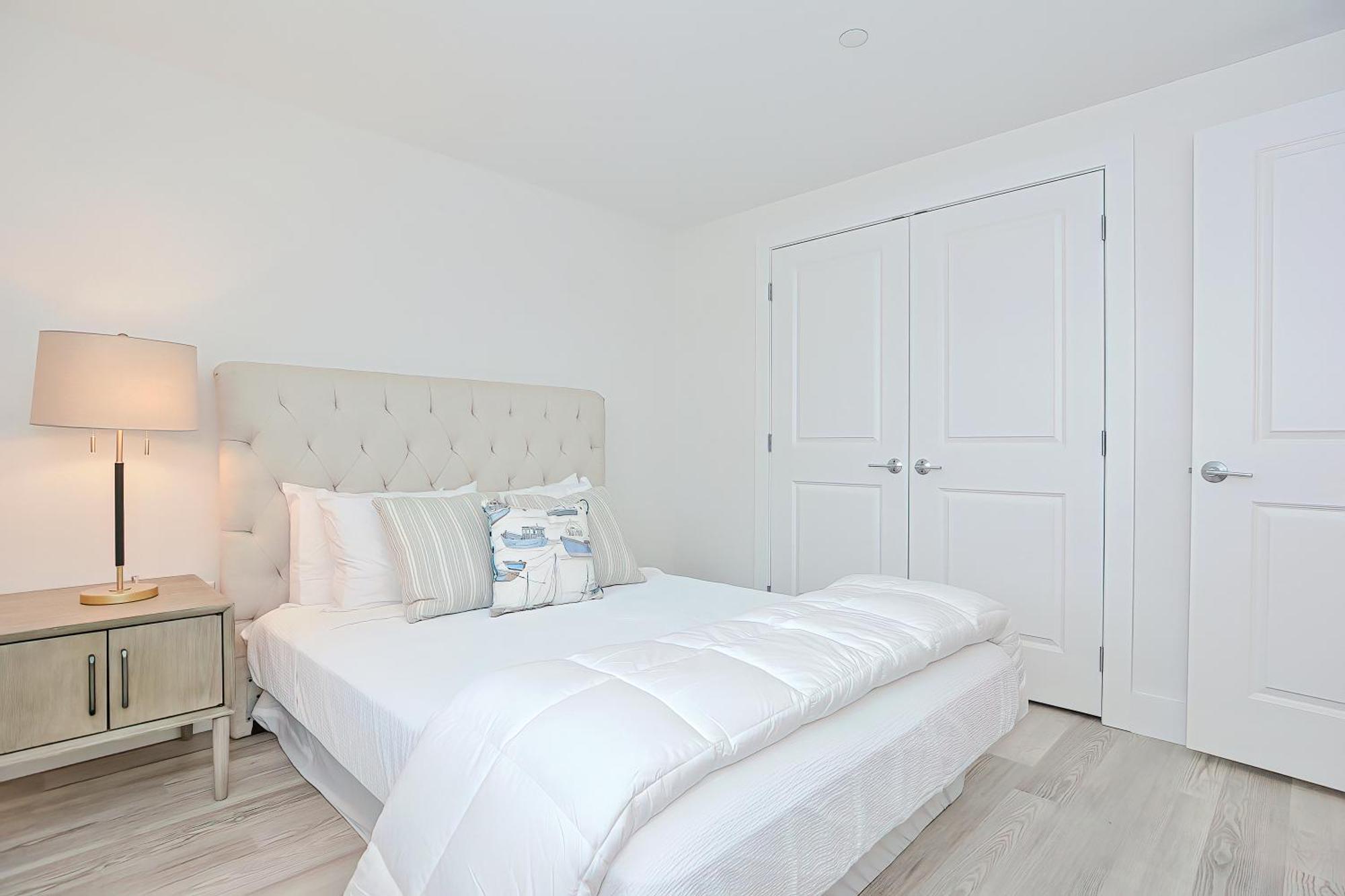 Harbourtown Suites On Plymouth Harbor エクステリア 写真